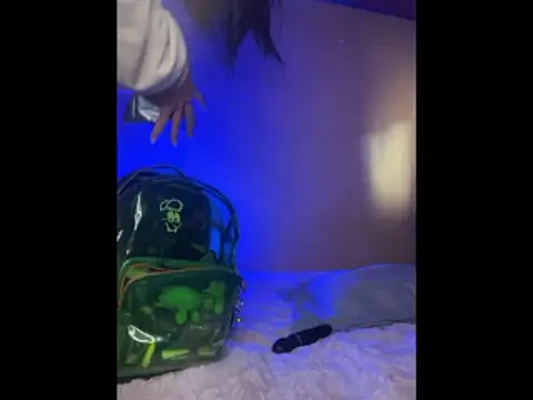 SaraAndrade  online show from 01-16-26, 01:37