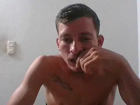 Snapshot of monojerez chatting on 12-15-25, 12:26 monojerez online show from 12-15-25, 12:26