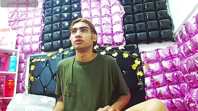 Snapshot of andresdark_07 chatting on 11-28-25, 03:20 andresdark 07 online show from 11-28-25, 03:20