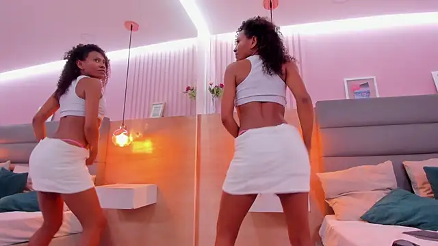 Snapshot of keira_river chatting on 12-01-25, 09:20 keira river online show from 12-01-25, 09:20