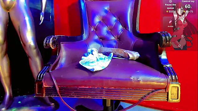 Laiker mendoza  online show from 11-25-25, 04:23