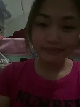 Snapshot of muti99 chatting on 02-16-26, 10:00 muti99 online show from 02-16-26, 10:00