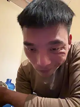 Snapshot of sanu551 chatting on 11-27-25, 04:47 sanu551 online show from 11-27-25, 04:47