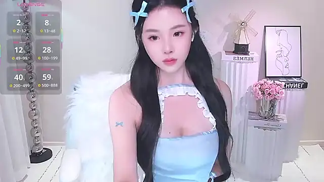 Persephone 2025 online show from 12-16-25, 04:23