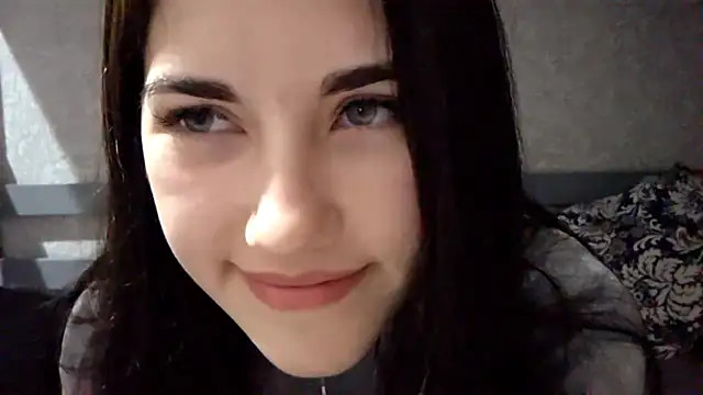 StarYeadon online show from 12-04-25, 05:17