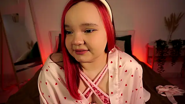 Rose Luvv online show from 12-16-25, 07:35