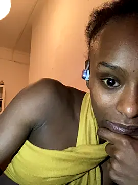    Hannah    online show from 11-29-25, 05:43