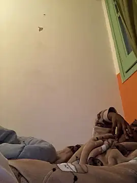    Hannah    online show from 12-18-25, 12:00