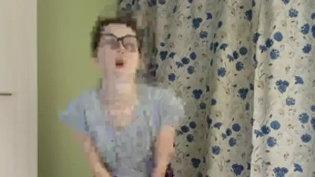 Snapshot of doufeellove chatting on 12-02-25, 06:25 doufeellove online show from 12-02-25, 06:25