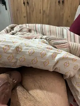 Snapshot of Hakans34 chatting on 03-20-26, 10:14 Hakans34 online show from 03-20-26, 10:14