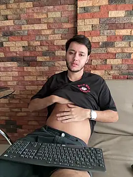 Snapshot of RicoValen chatting on 02-26-26, 10:09 RicoValen online show from 02-26-26, 10:09