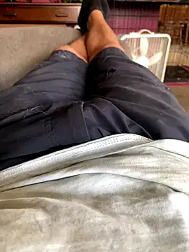 Snapshot of CumRideIt chatting on 09-23-25, 03:53 CumRideIt online show from 09-23-25, 03:53