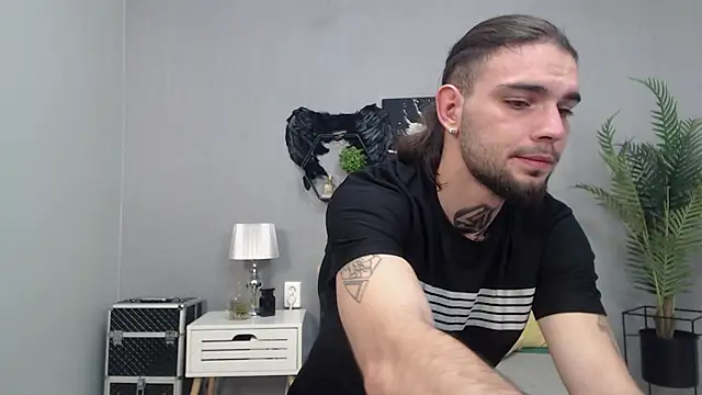 KaneHunter online show from 12-04-25, 09:12