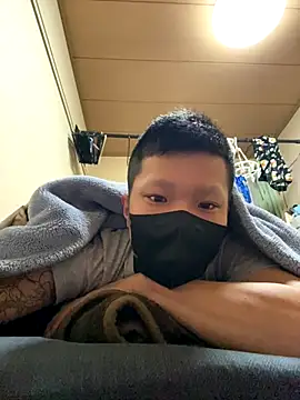 takashiT0903 online show from 01-08-26, 12:07