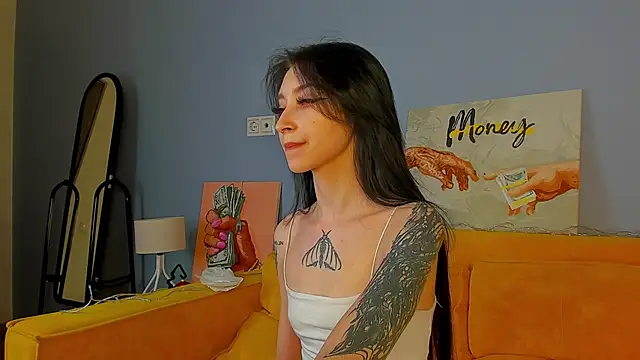 Ellen Hops online show from 12-04-25, 09:07