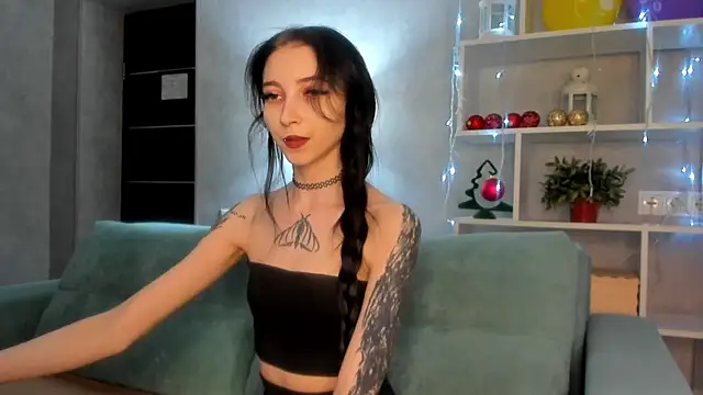 Ellen Hops online show from 02-09-26, 09:02