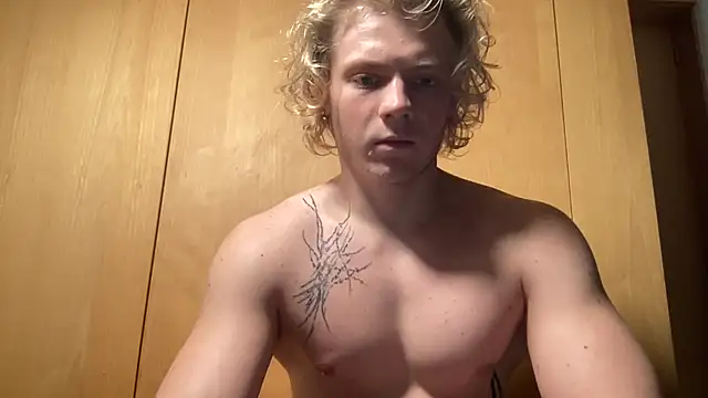 AlexBarczuk online show from 02-17-26, 01:40