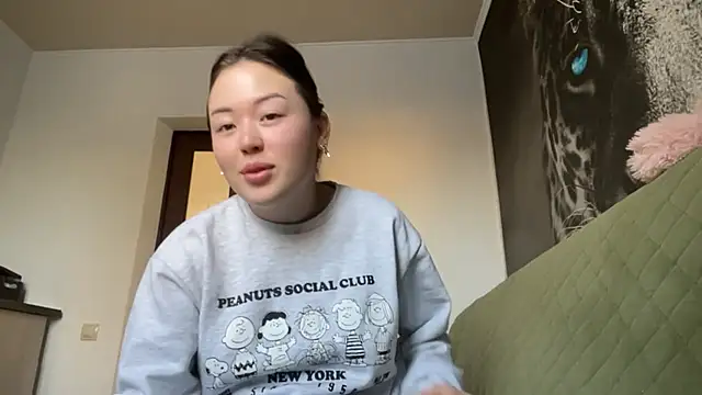 CurietHana1 online show from 01-19-26, 03:54