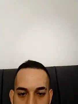 Snapshot of hazarcannn chatting on 11-26-25, 07:15 hazarcannn online show from 11-26-25, 07:15