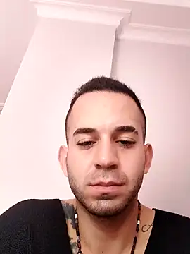 Snapshot of hazarcannn chatting on 11-27-25, 08:27 hazarcannn online show from 11-27-25, 08:27