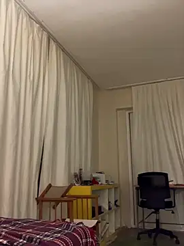 Snapshot of seksialev chatting on 12-17-25, 08:04 seksialev online show from 12-17-25, 08:04