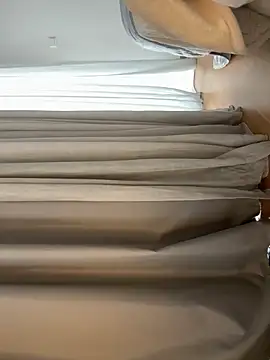 madlynginger online show from 12-03-25, 12:25