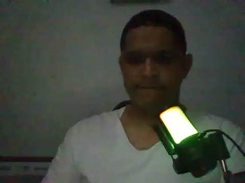 Snapshot of AJFIXXX chatting on 11-27-25, 12:46 AJFIXXX online show from 11-27-25, 12:46