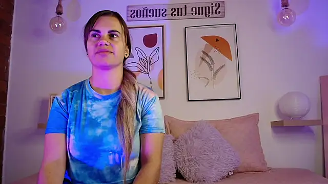 Snapshot of yeimi_eclipse chatting on 11-27-25, 04:14 yeimi eclipse online show from 11-27-25, 04:14