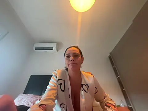 GabriellaGaby online show from 12-16-25, 03:39