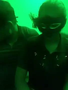 Snapshot of DASY_HONEY chatting on 11-27-25, 08:00 DASY HONEY online show from 11-27-25, 08:00