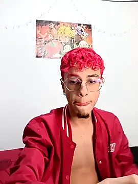 Snapshot of 2_milo_verus_4 chatting on 11-27-25, 08:05 2 milo verus 4 online show from 11-27-25, 08:05