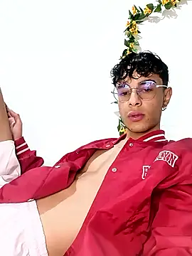 2 milo verus 4 online show from 01-07-26, 08:44