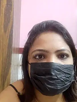 Snapshot of Cute-rossy chatting on 11-27-25, 08:11 Cute-rossy online show from 11-27-25, 08:11