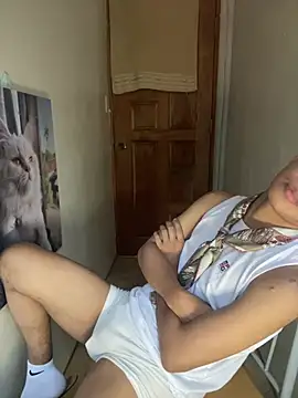 Snapshot of asiantwink0000 chatting on 02-03-26, 06:40 asiantwink0000 online show from 02-03-26, 06:40