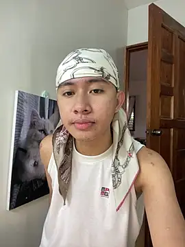 Snapshot of asiantwink0000 chatting on 02-03-26, 10:59 asiantwink0000 online show from 02-03-26, 10:59