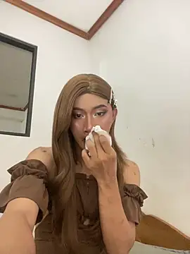 Snapshot of asiantwink0000 chatting on 04-06-26, 10:49 asiantwink0000 online show from 04-06-26, 10:49