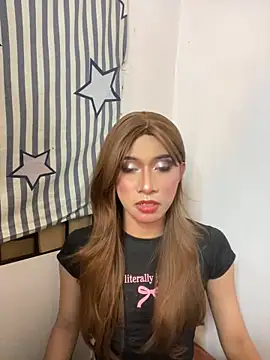 Snapshot of asiantwink0000 chatting on 04-07-26, 11:43 asiantwink0000 online show from 04-07-26, 11:43