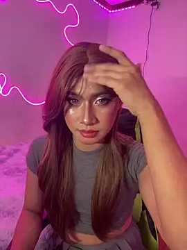 Snapshot of asiantwink0000 chatting on 04-10-26, 01:55 asiantwink0000 online show from 04-10-26, 01:55