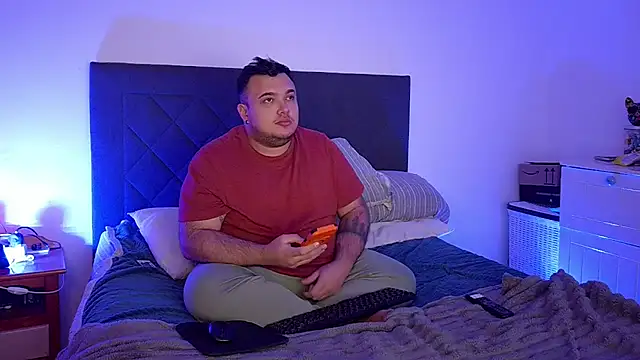 fevyforeverbear online show from 11-28-25, 09:50