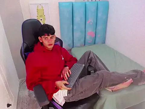 Lil babyyy  online show from 12-14-25, 03:23