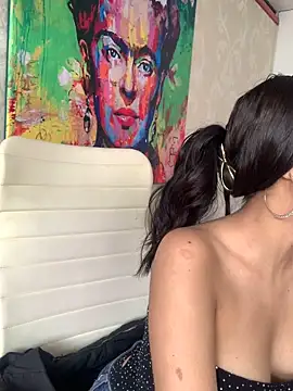 MiaScott Pink online show from 12-05-25, 01:09