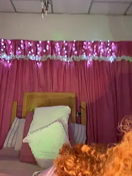 xyarela Hot online show from 12-03-25, 03:58