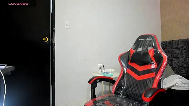 Snapshot of Brizza_H033 chatting on 02-05-26, 08:57 Brizza H033 online show from 02-05-26, 08:57