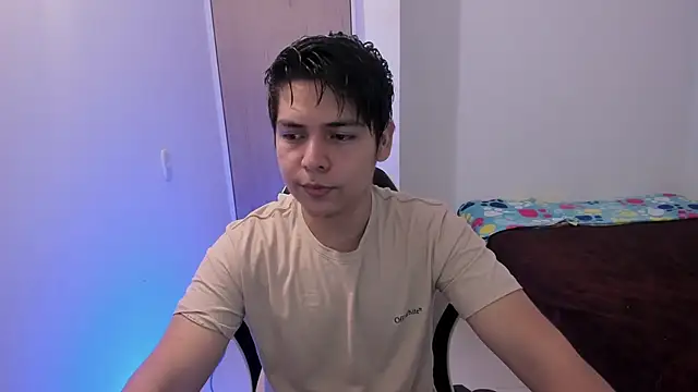 Asta YunoXXX online show from 04-16-26, 12:44