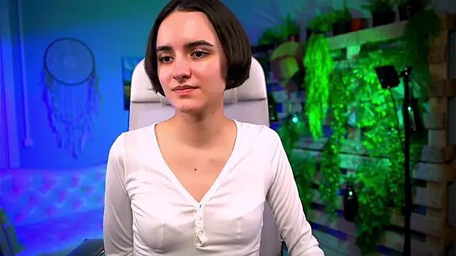 KateWillows online show from 03-02-26, 05:08