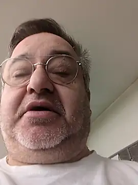 Snapshot of piccionetestardo chatting on 11-29-25, 11:35 piccionetestardo online show from 11-29-25, 11:35