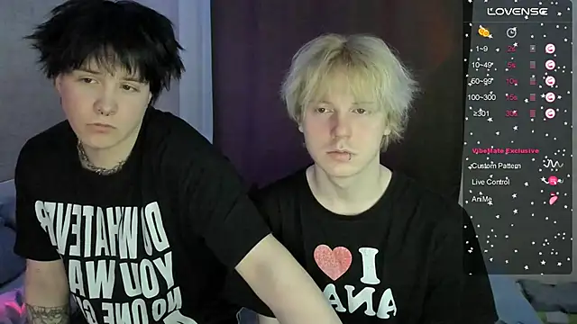 miya meow miku online show from 12-04-25, 03:43