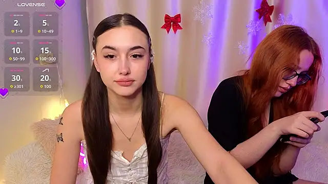 Snapshot of sunny_luna chatting on 12-16-25, 07:08 sunny luna online show from 12-16-25, 07:08