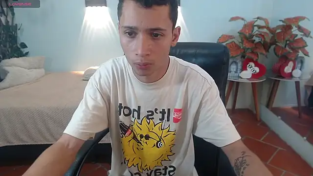 LucassSmith11 online show from 12-05-25, 11:52