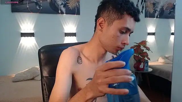 LucassSmith11 online show from 01-10-26, 11:34